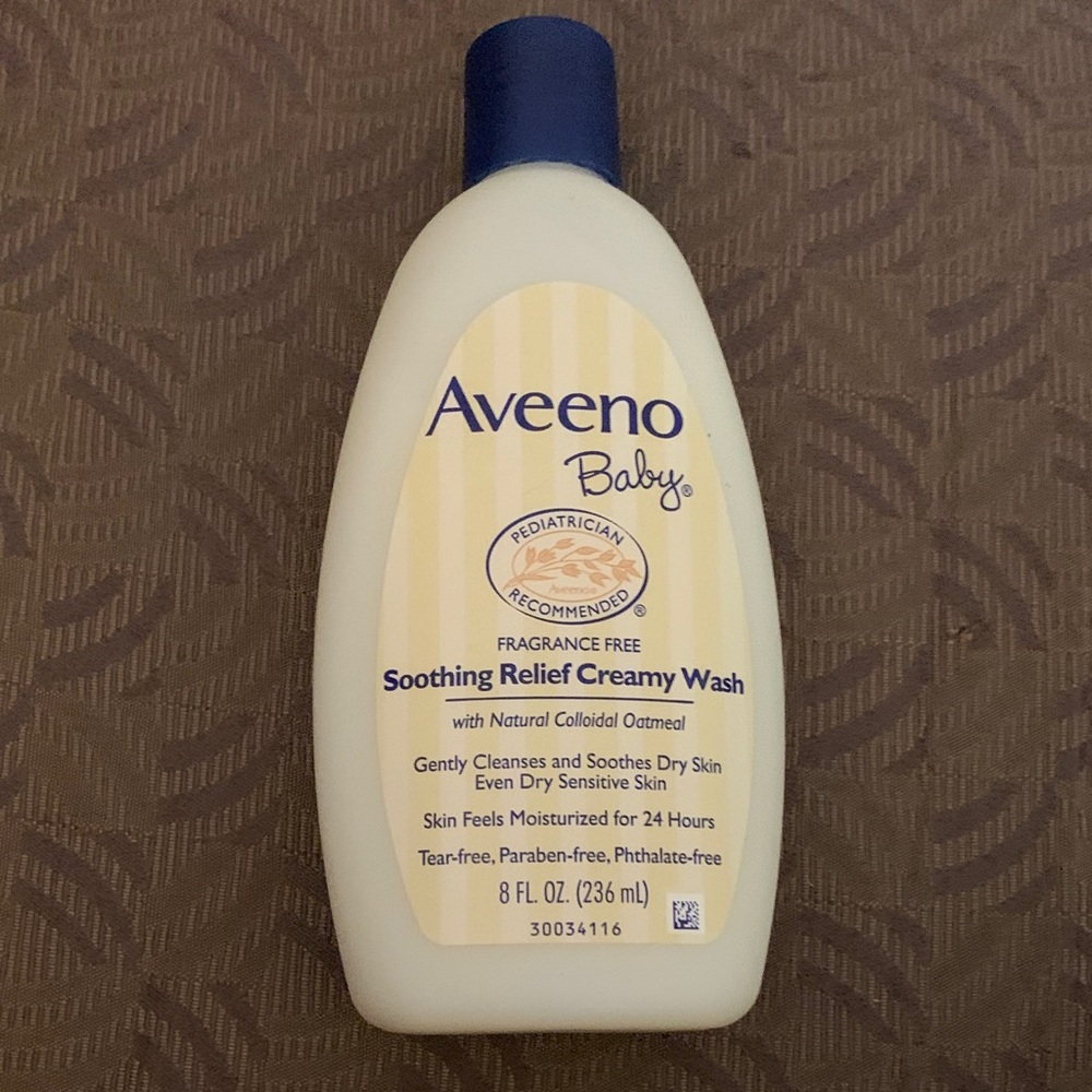Aveeno Baby Soothing Relief Creamy Wash - Blue and Cream